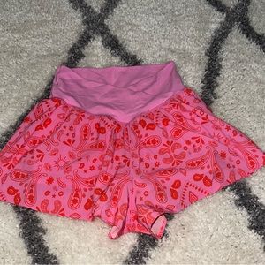 Offline by Aerie Real Me Crossover Flowy Shorts in Size Medium